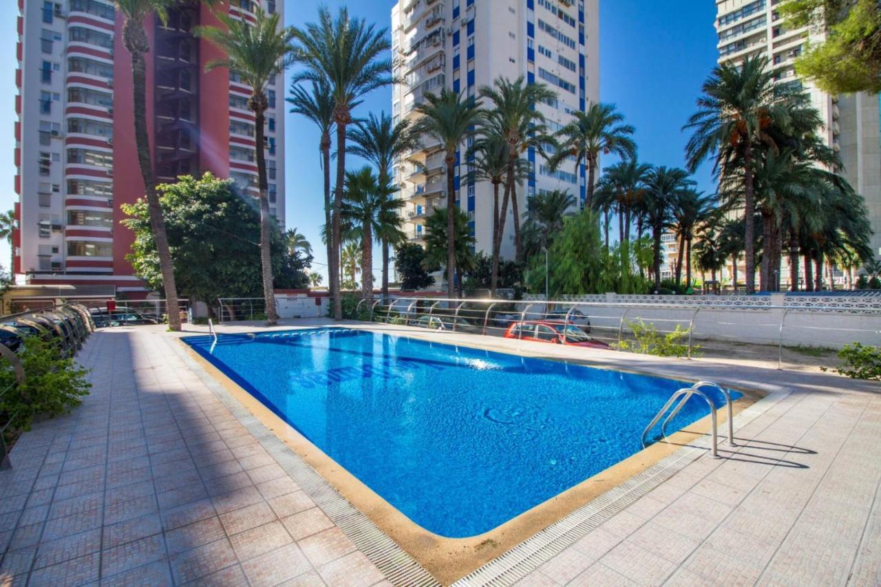 Benidorm, Las Damas, Primera Linea De Playa De Levante Экстерьер фото